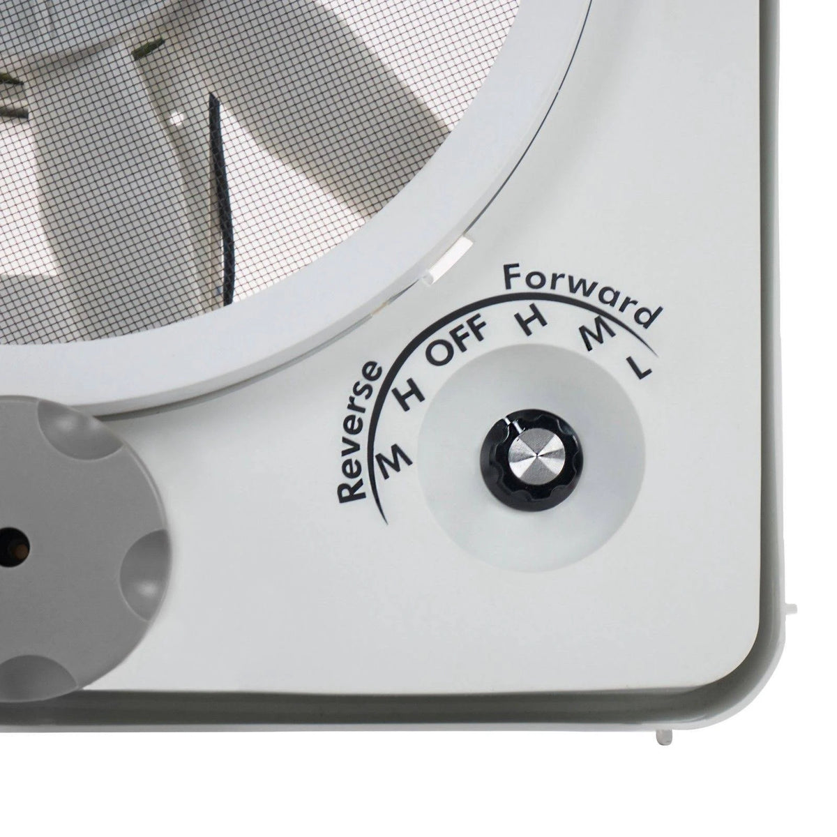 White Variable Multi Speed 12V RV Ceiling Vent Fan G969583